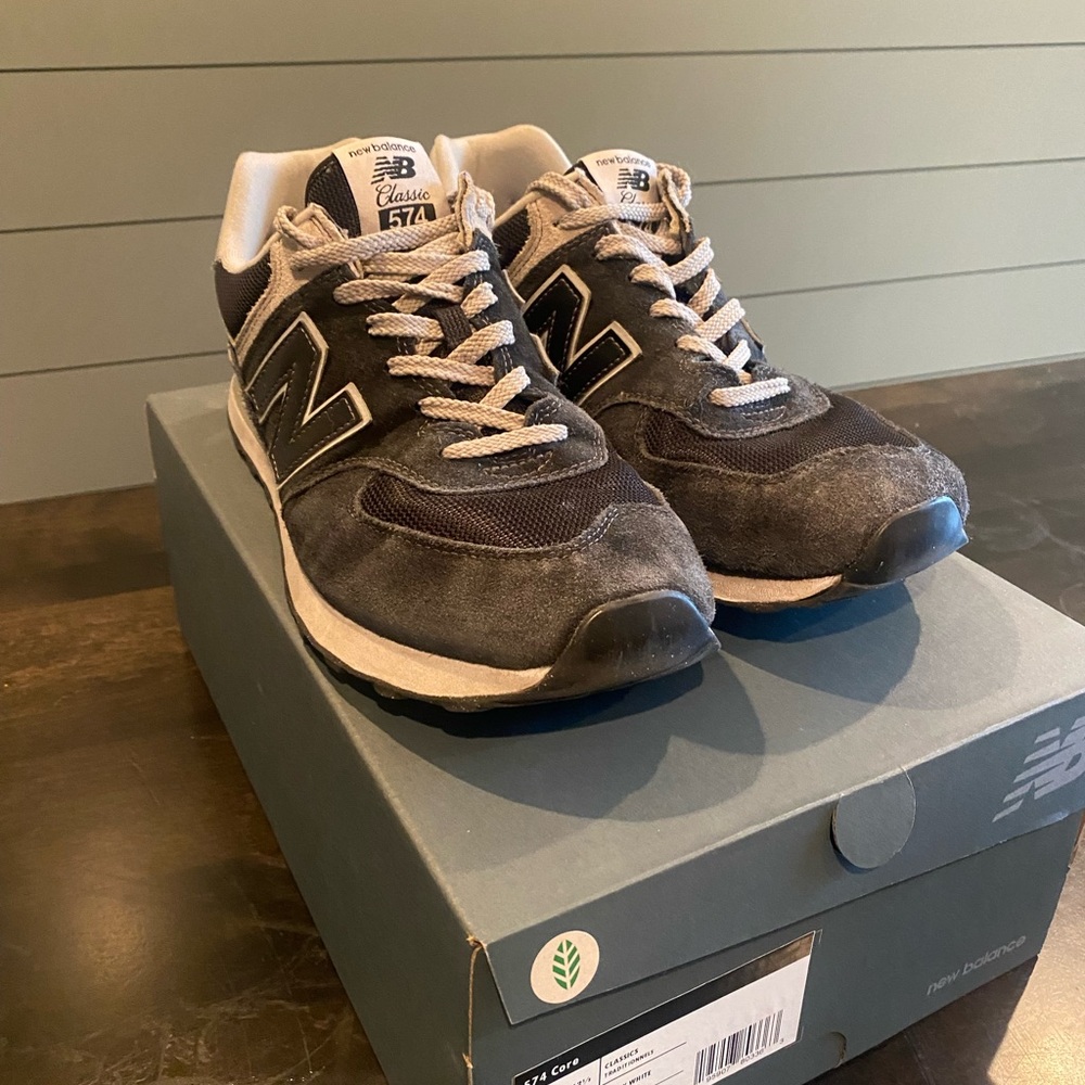 New Balance 574  Core Classic Black Gray
